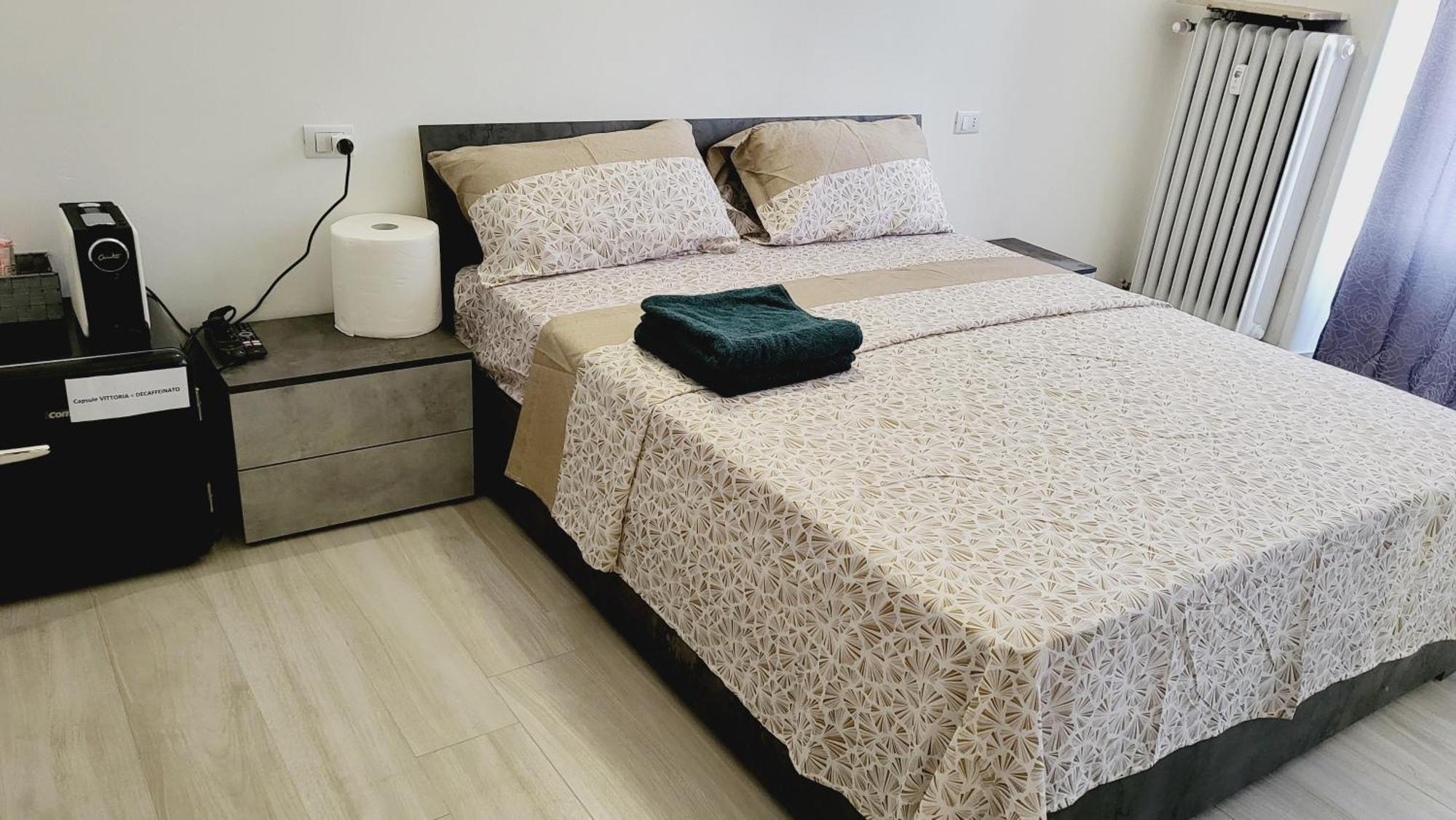 Casa Manzoni Apartment โนวารา ภายนอก รูปภาพ