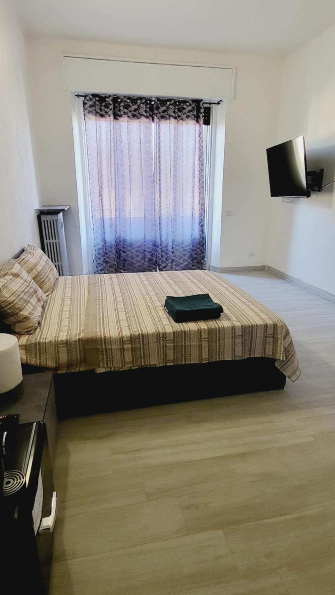 Casa Manzoni Apartment โนวารา ภายนอก รูปภาพ