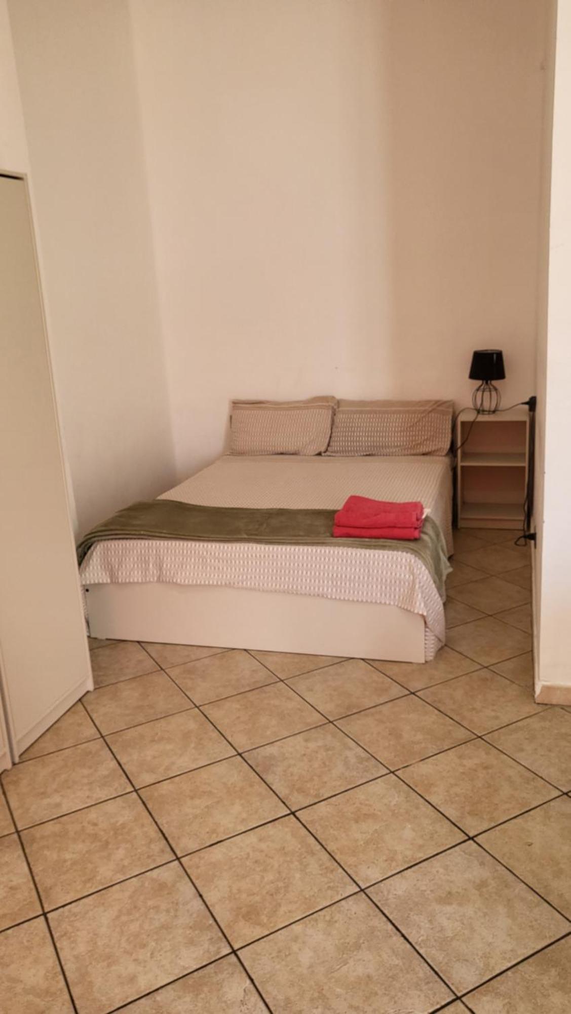 Casa Manzoni Apartment โนวารา ภายนอก รูปภาพ