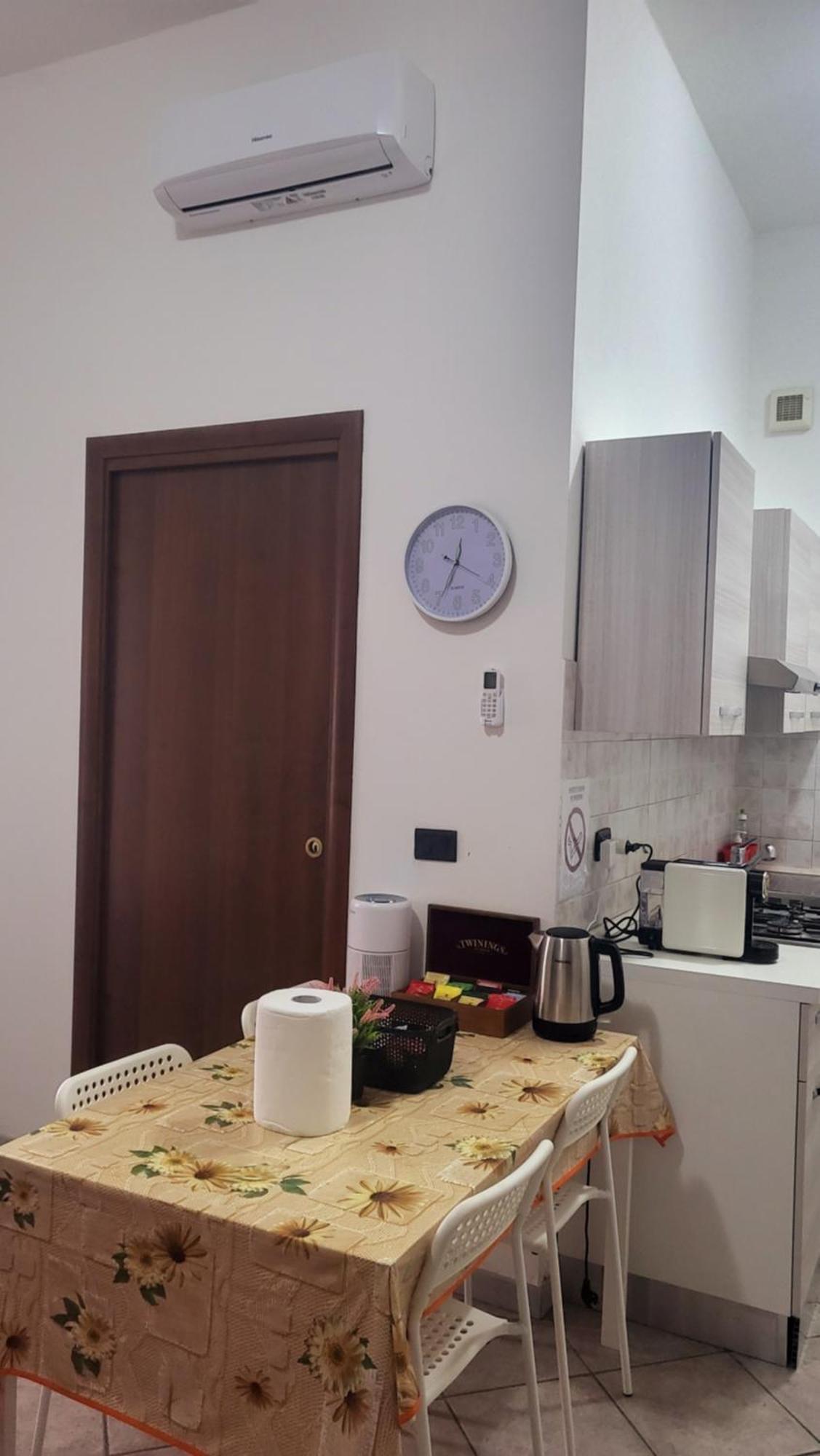 Casa Manzoni Apartment โนวารา ภายนอก รูปภาพ