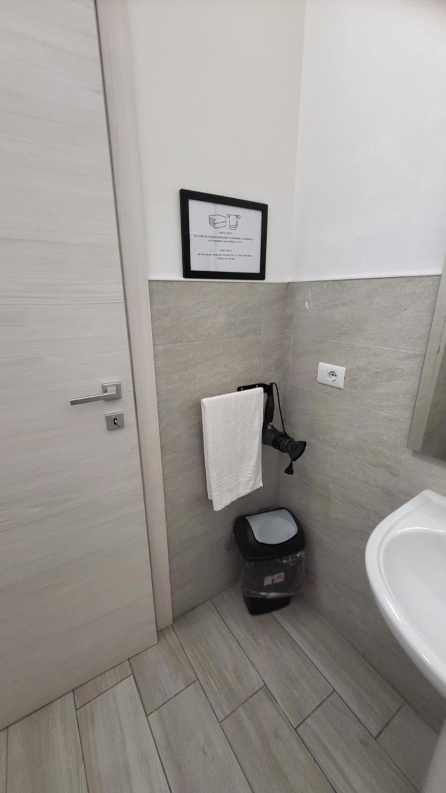 Casa Manzoni Apartment โนวารา ภายนอก รูปภาพ