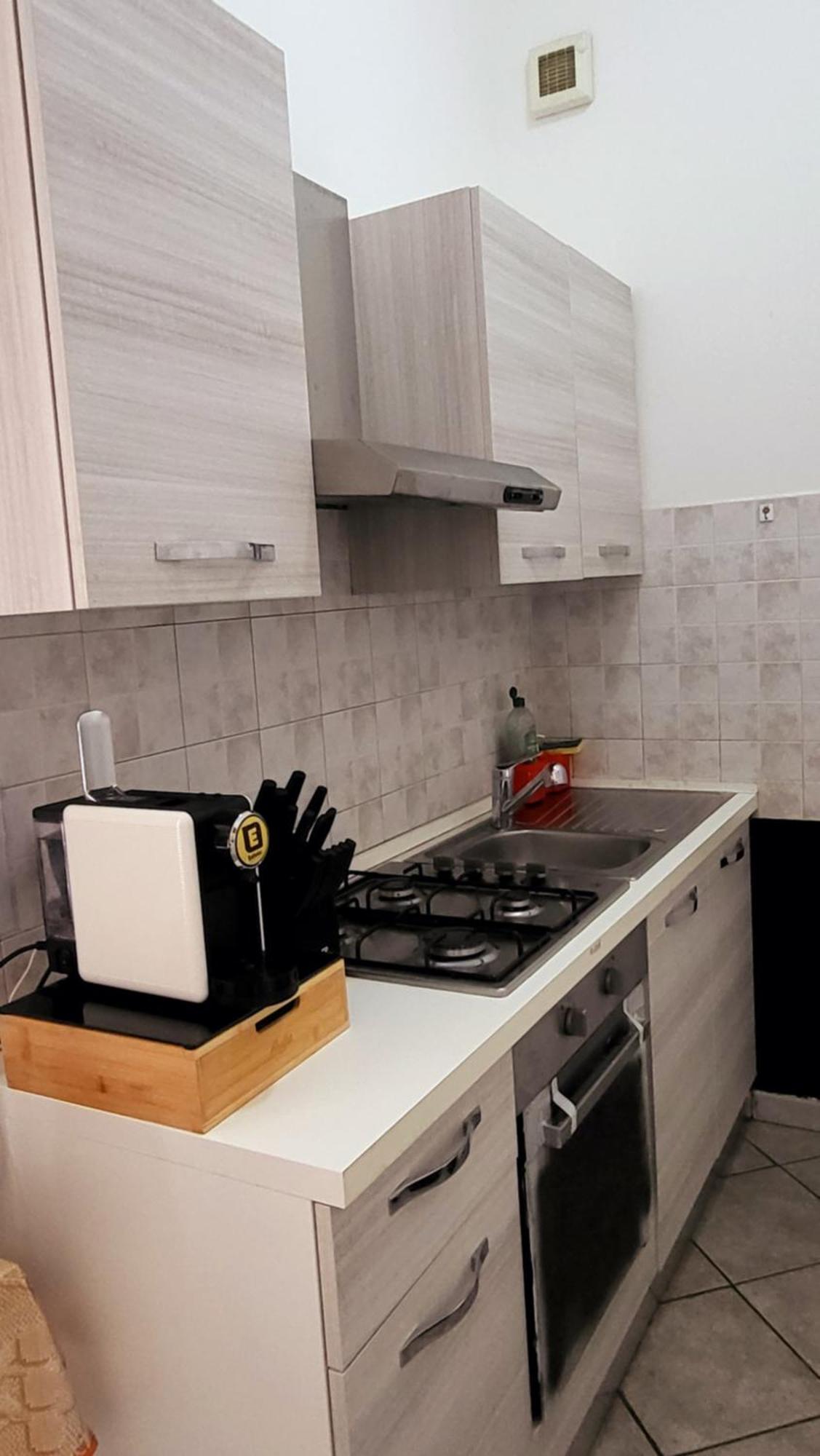 Casa Manzoni Apartment โนวารา ภายนอก รูปภาพ